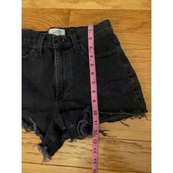 Universal Thread womens black highest rise shortie short distressed frayed hem 0 - Picture 5 of 8